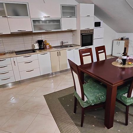 Apartmani Antonia Nakic -Stobrec 스플리트 외부 사진