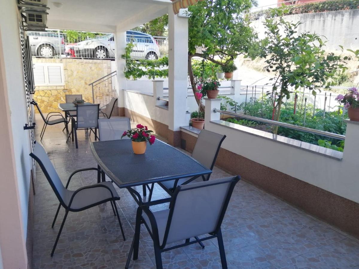 Apartmani Antonia Nakic -Stobrec 스플리트 외부 사진