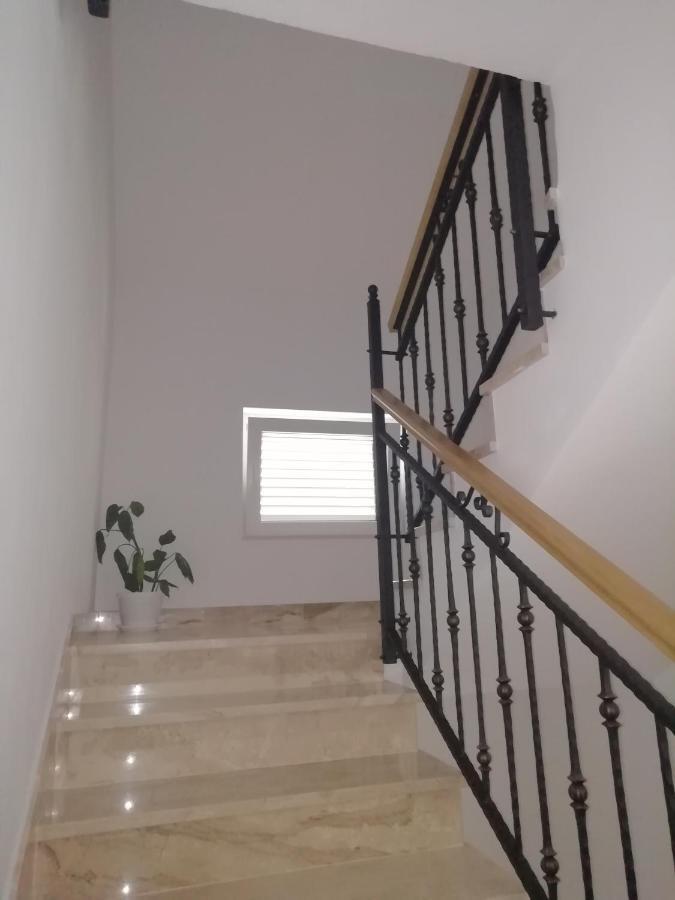 Apartmani Antonia Nakic -Stobrec 스플리트 외부 사진