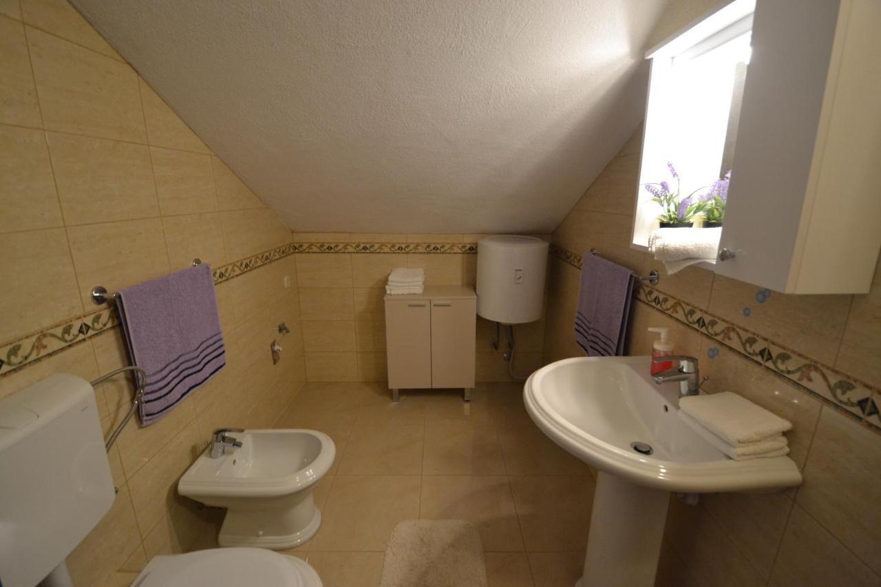 Apartmani Antonia Nakic -Stobrec 스플리트 외부 사진