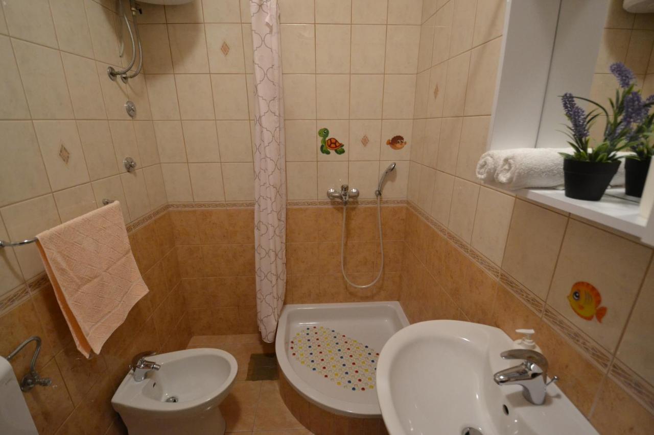 Apartmani Antonia Nakic -Stobrec 스플리트 외부 사진
